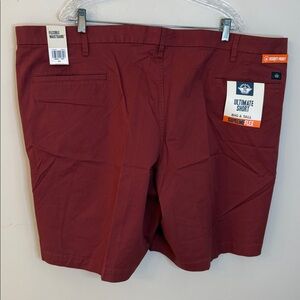 Dockers Maroon Shorts Supreme Flex, Comfort Waistband security pocket SZ 50”
